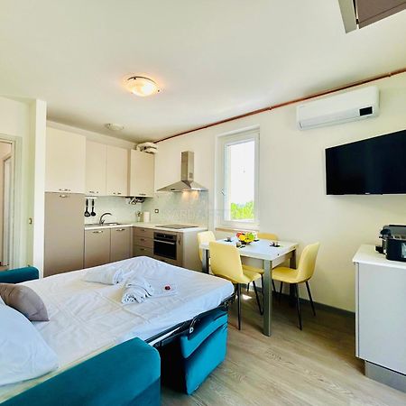 Ossidiana Apartment - Vista Lago - Centrico Sirmione Buitenkant foto
