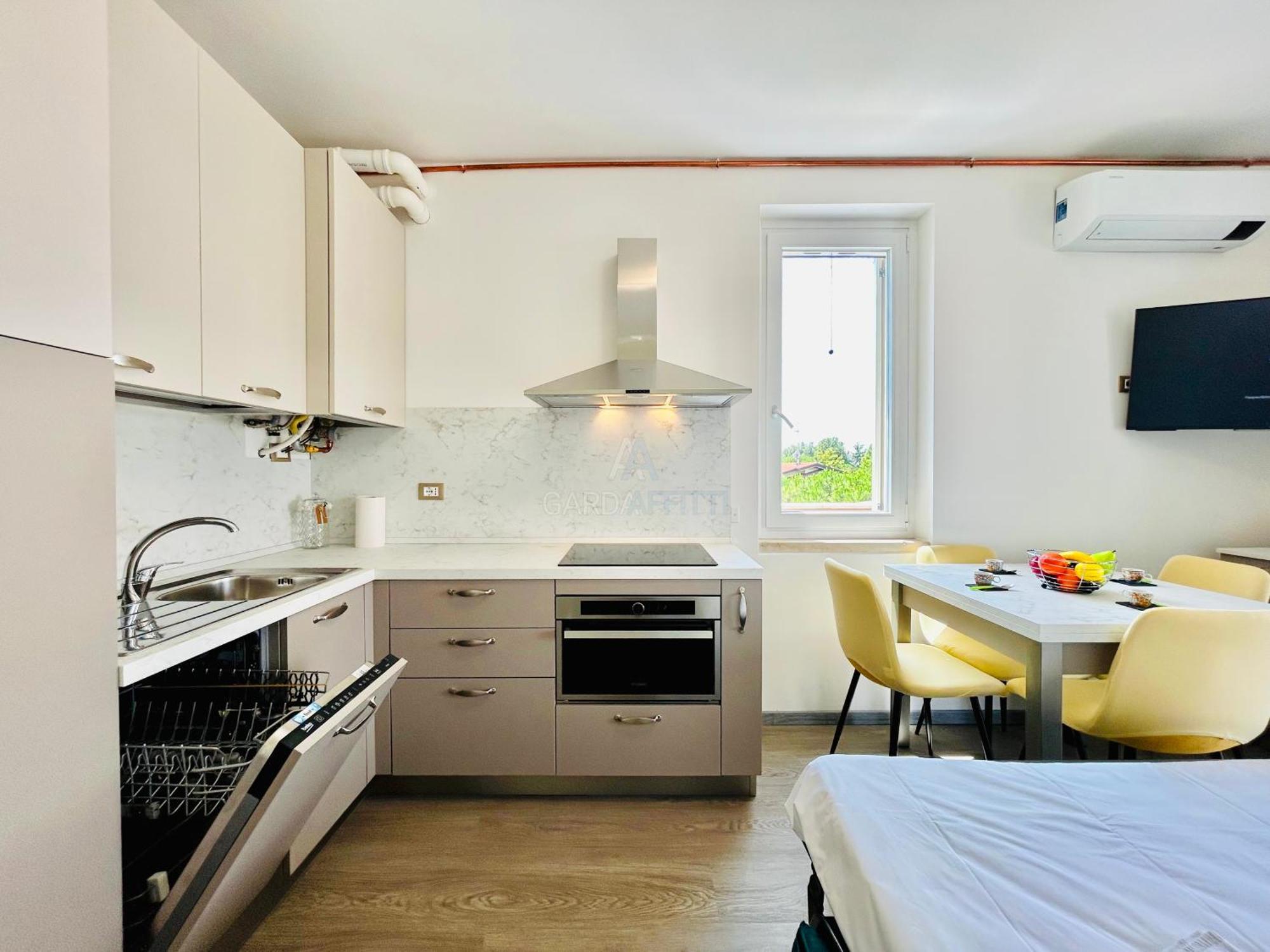Ossidiana Apartment - Vista Lago - Centrico Sirmione Buitenkant foto